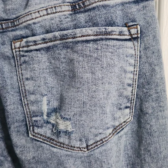 Lovervet By: Vevet "Love At First Sight" Midrise Cropped Jeans Sz.29/9 - Picture 8 of 11